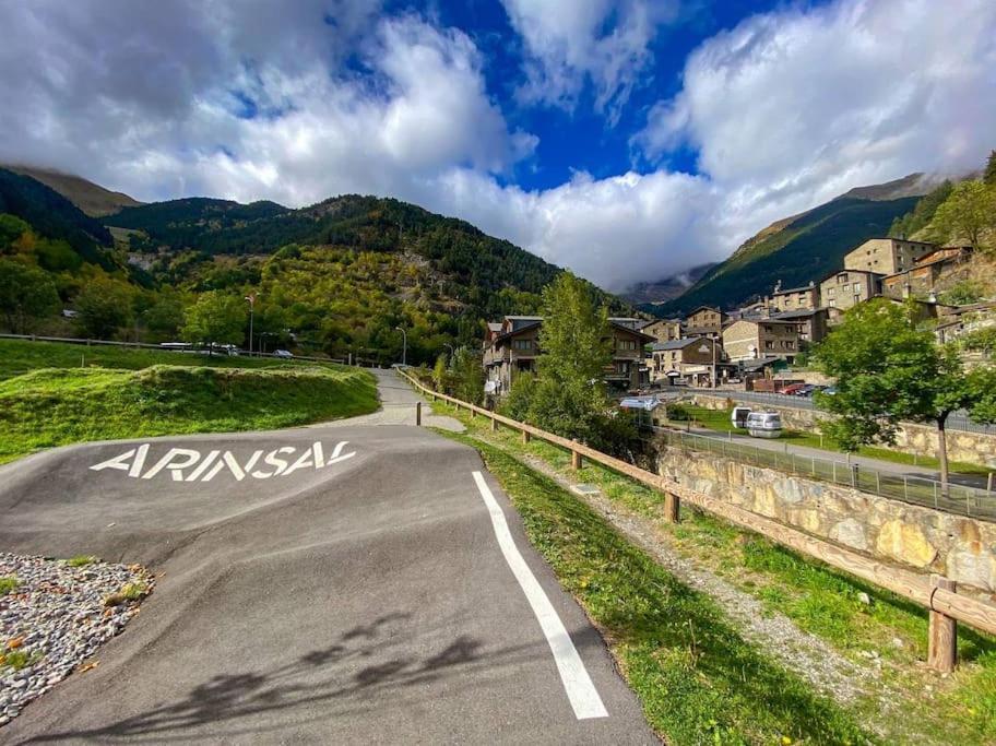 Iconic - A Pie De Pistas En 1 Minuto - Terraza Con Vistas Al Valle Arinsal - Parking Gratis L By Bonesvacances Exteriör bild