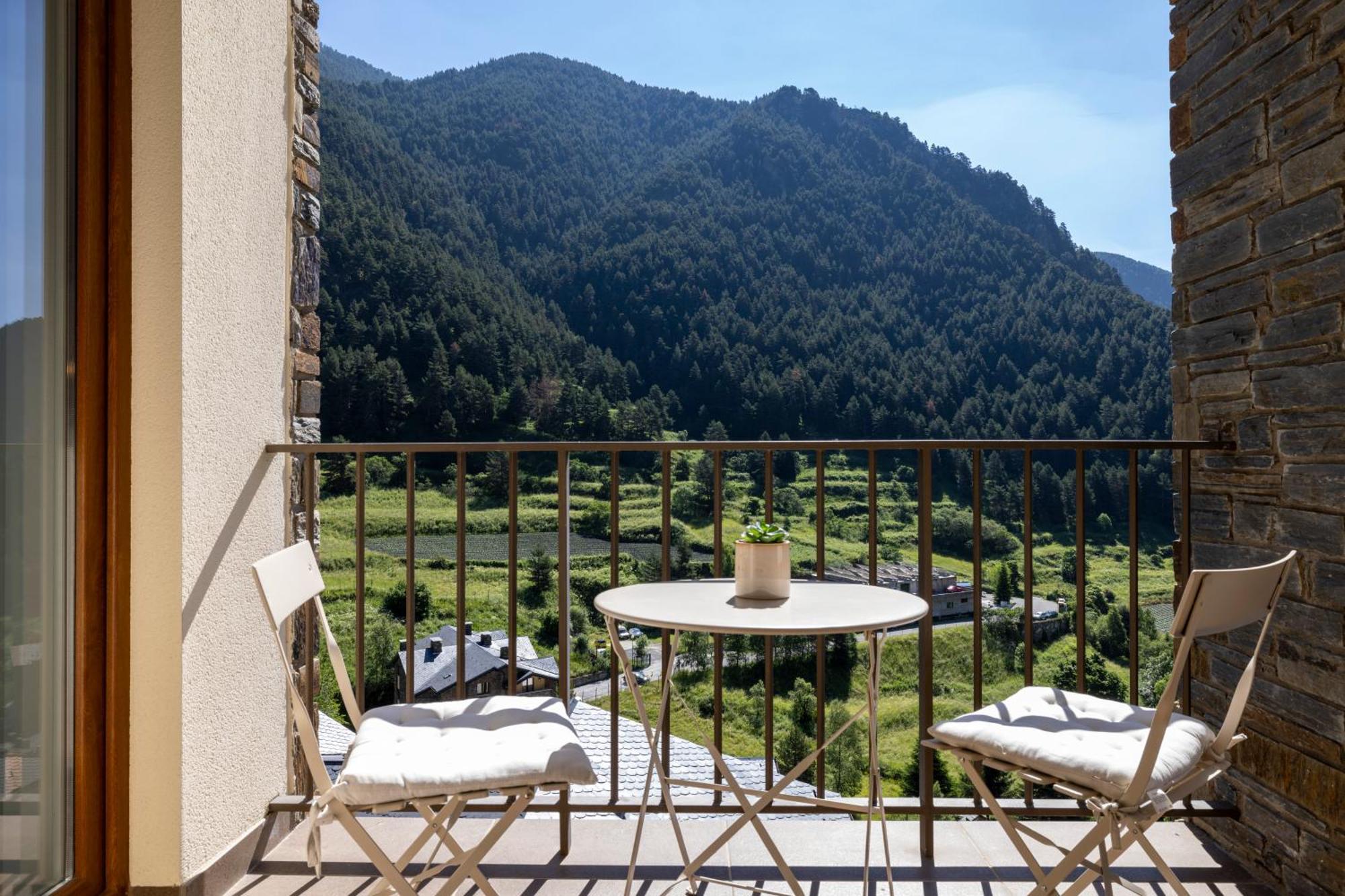 Iconic - A Pie De Pistas En 1 Minuto - Terraza Con Vistas Al Valle Arinsal - Parking Gratis L By Bonesvacances Exteriör bild